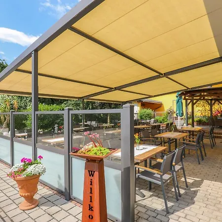 Freiensteinerhof Superior 3* Sankt Peter-Freienstein