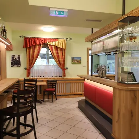 Freiensteinerhof Superior 3* Sankt Peter-Freienstein