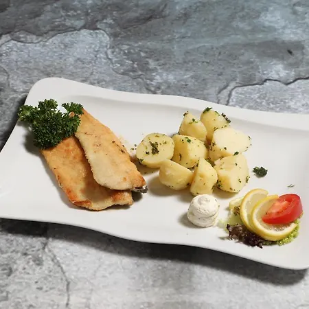 イン Freiensteinerhof Superior Sankt Peter-Freienstein